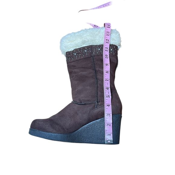 American Eagle Faux Suede Brown Wedge Boots With Faux Fur Lining Size 9 - Picture 8 of 15